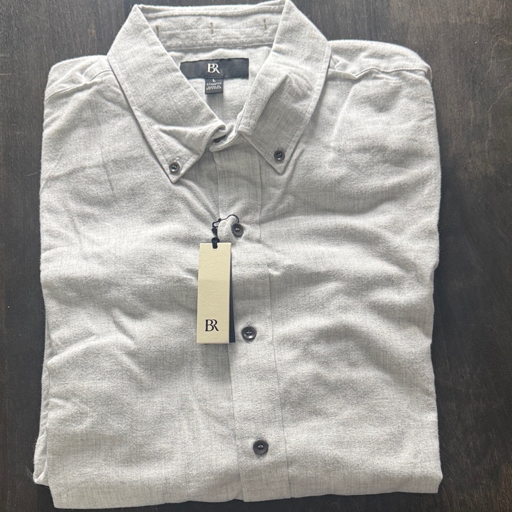 Banana Republic Men's Light Gray Button Down Shirt